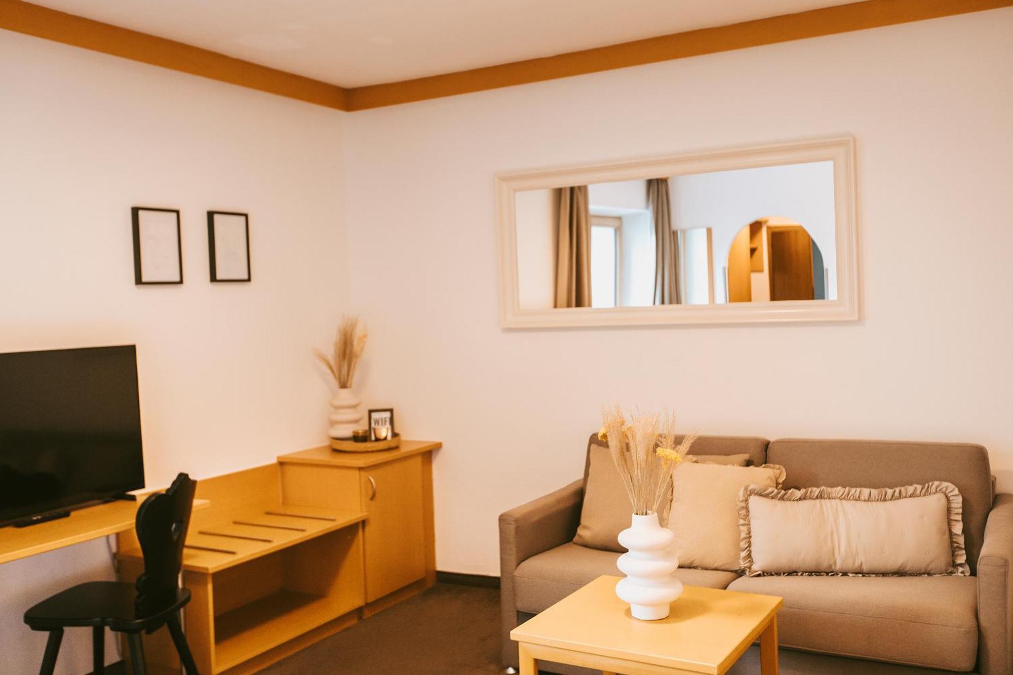 Hotel Gasthof Hirschentenne Щамс Екстериор снимка